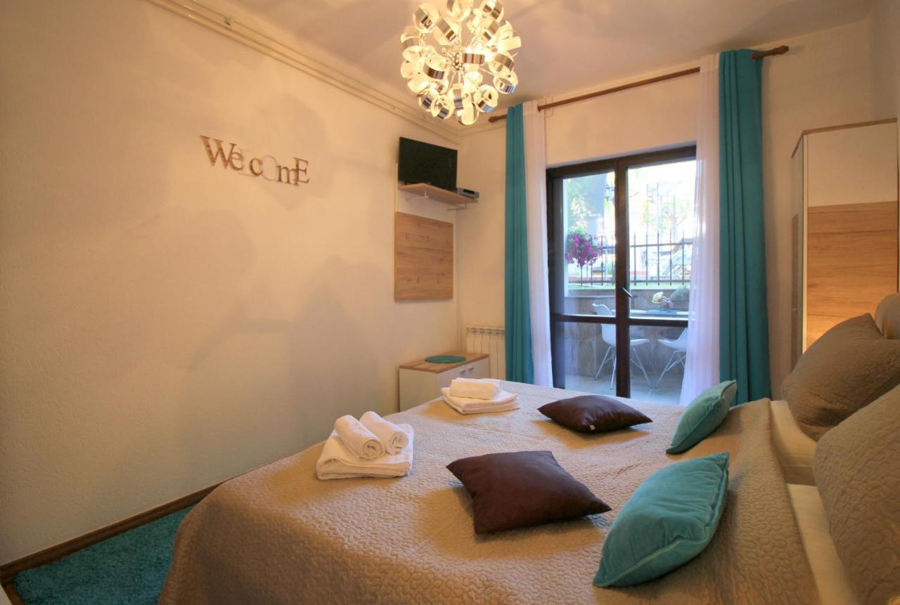 Apartments Vista โปเรช ภายนอก รูปภาพ