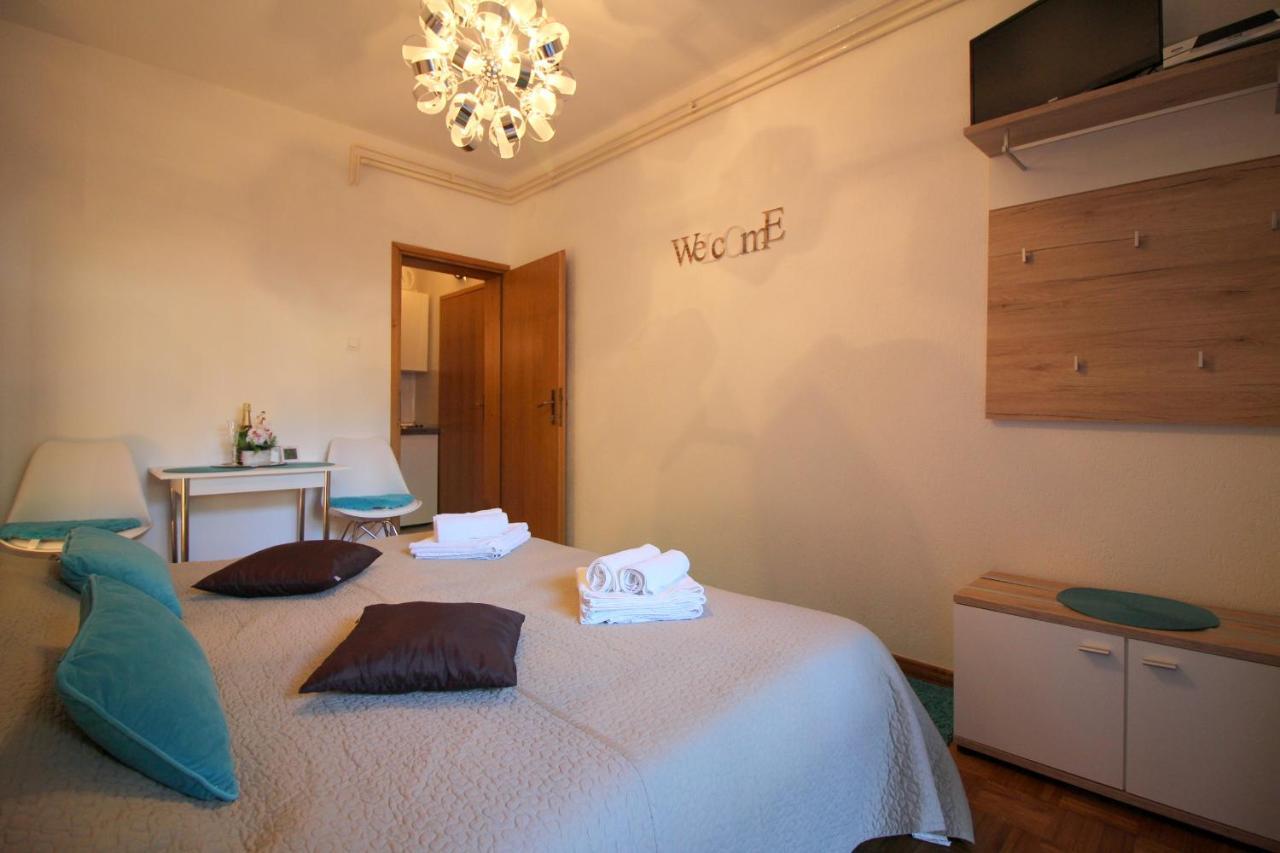 Apartments Vista โปเรช ภายนอก รูปภาพ